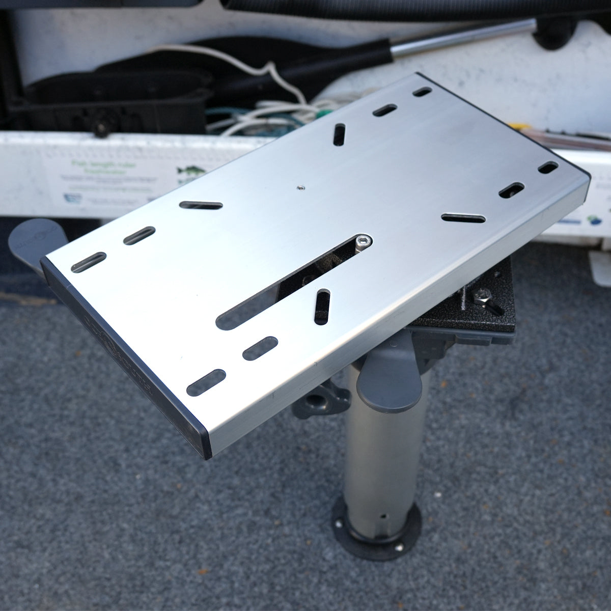 Pedestal Slider (with 8 position Lock Swivel)