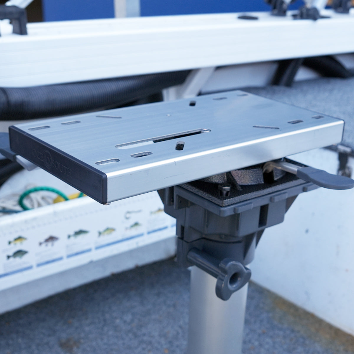 Pedestal Slider (with 8 position Lock Swivel)