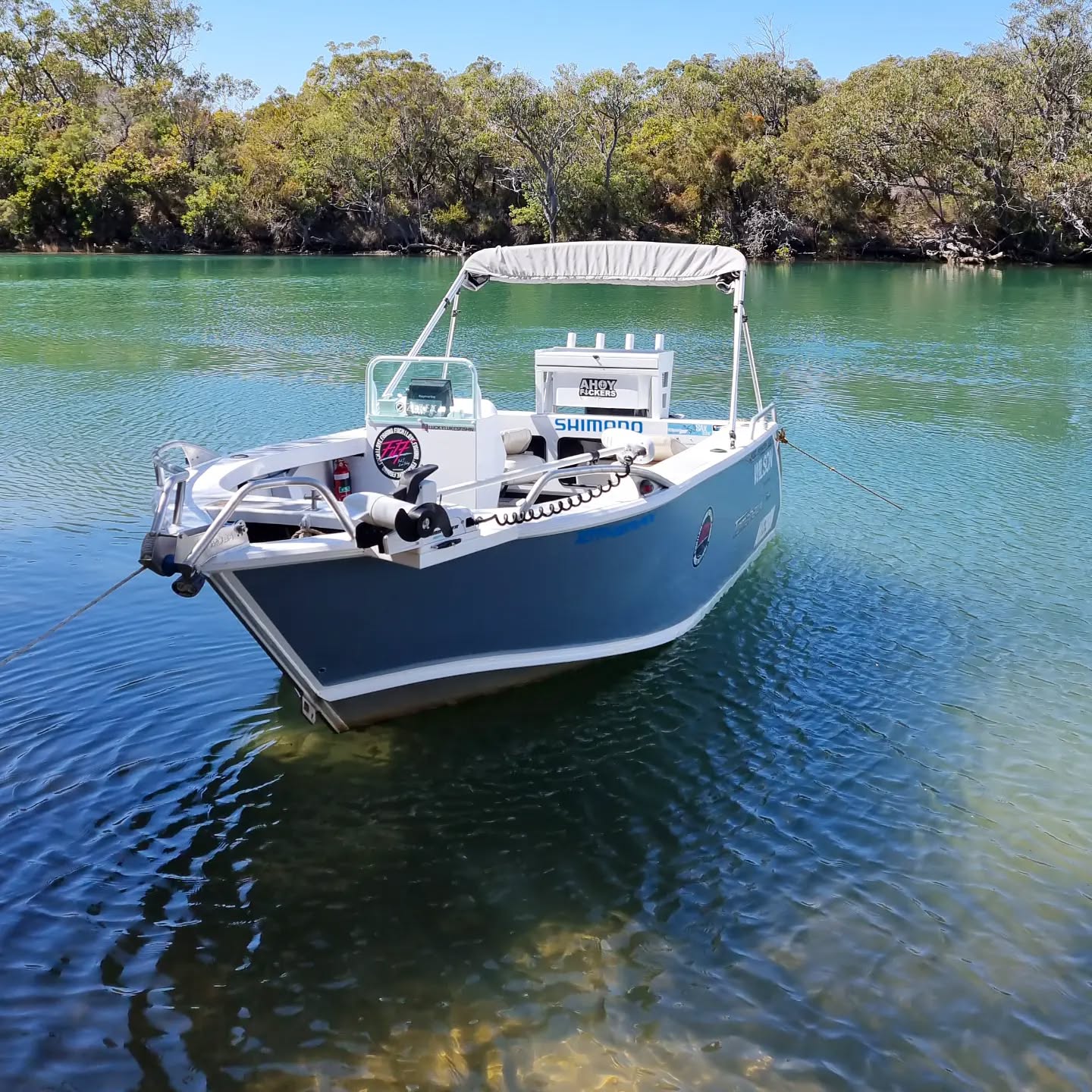 4 Bow Classic Bimini Top – Aluminium